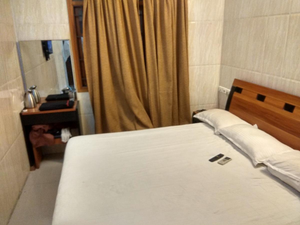 Hotel Grand Galaxy Chennai Exterior foto